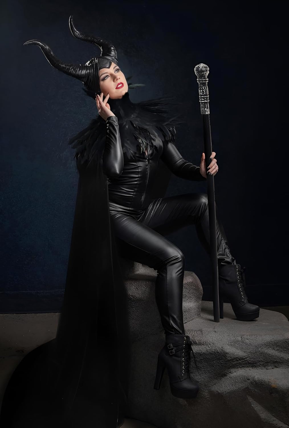 UQJE Black Gothic Witch Costume Raven Costume Halloween Feather Shawl Mesh Cape with Horns Set