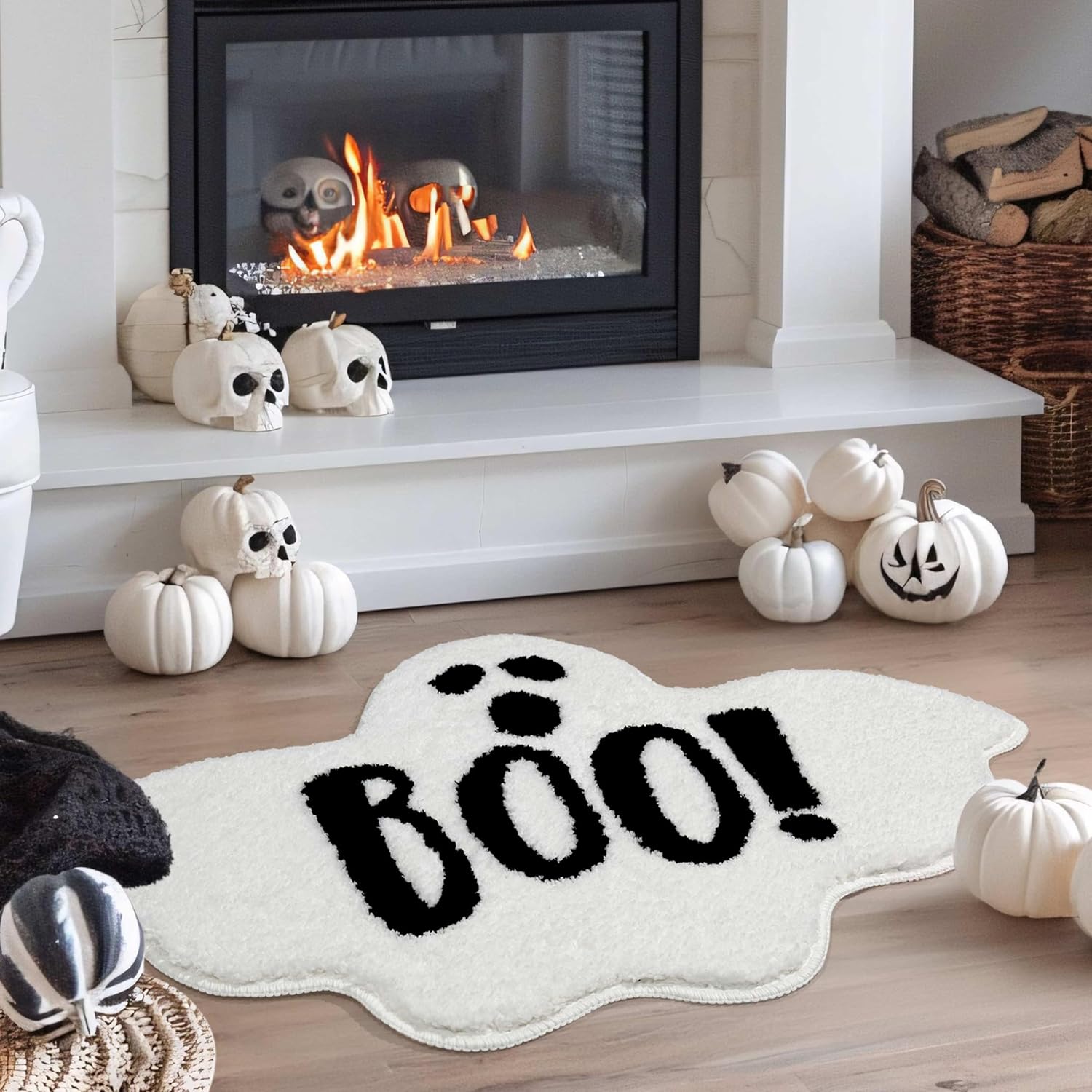 Halloween Bathroom Rugs Spooky Ghost Bath Mat Non-Slip for Gothic Bathroom Decor Goth Funny Rug for Shower Microfiber Washable Absorbent,Black 20”x32”